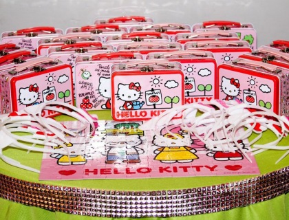 14-Hello-Kitty-Explosion-The-UpperRoom-Events