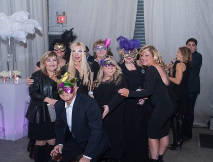12-Holiday-Mascarade-Ball-The-UpperRoom-Events